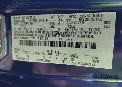 2013 Ford Escape S z USA, uszkodzony, nr VIN 1FMCU0F75DUA92125